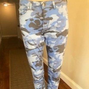 Adolfo Dominguez Blue and Gray Camouflage jeans, EU size 36 (small); 100% cotton
